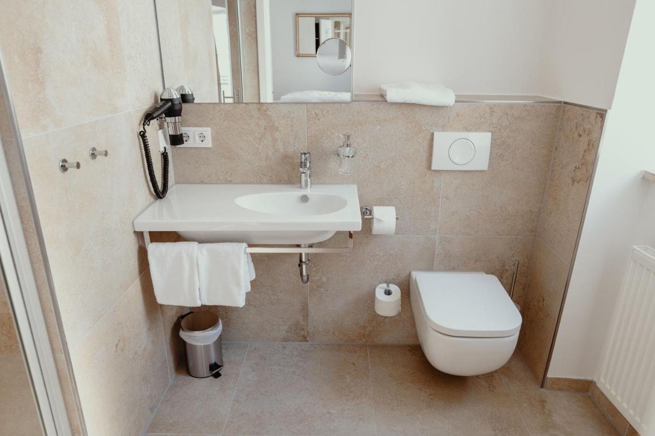 Hotel Schierlinger Braeustueberl 외부 사진
