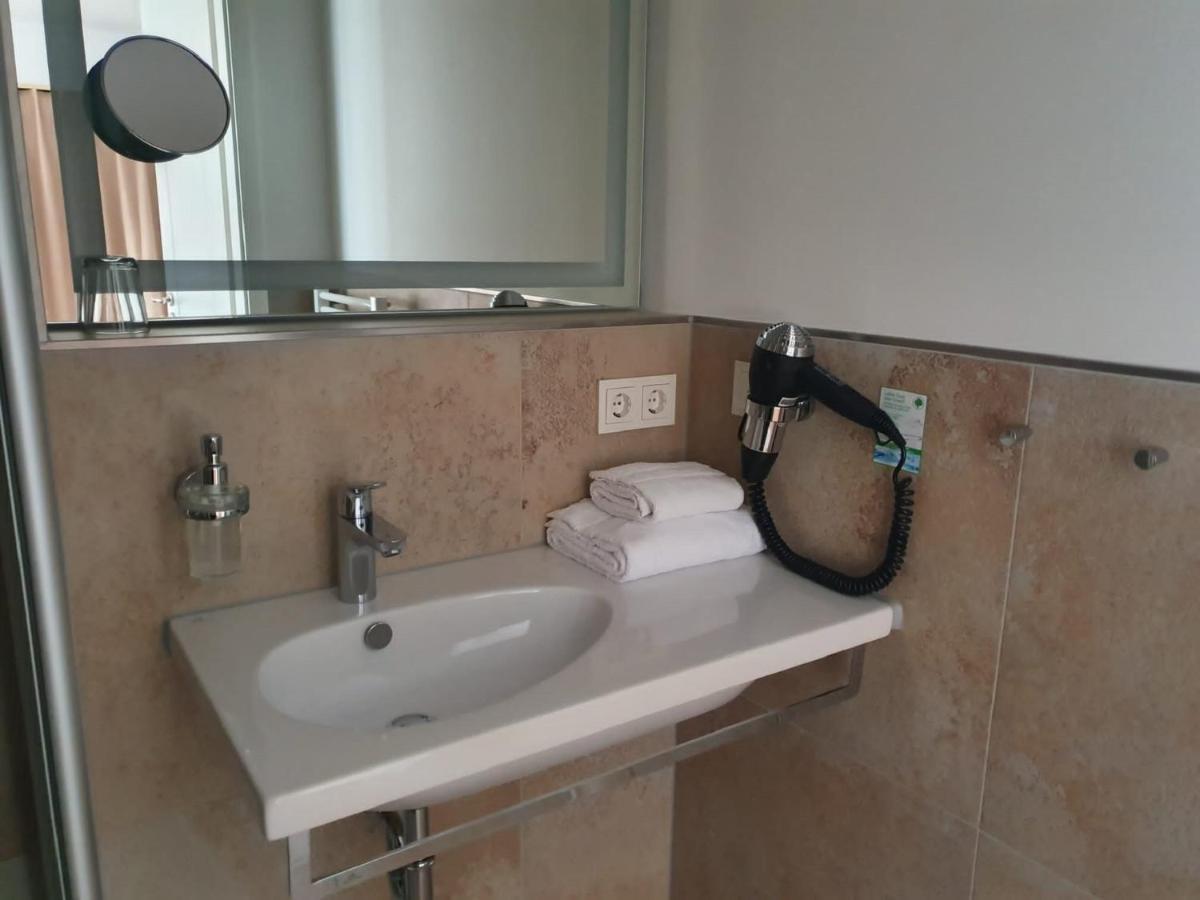 Hotel Schierlinger Braeustueberl 외부 사진